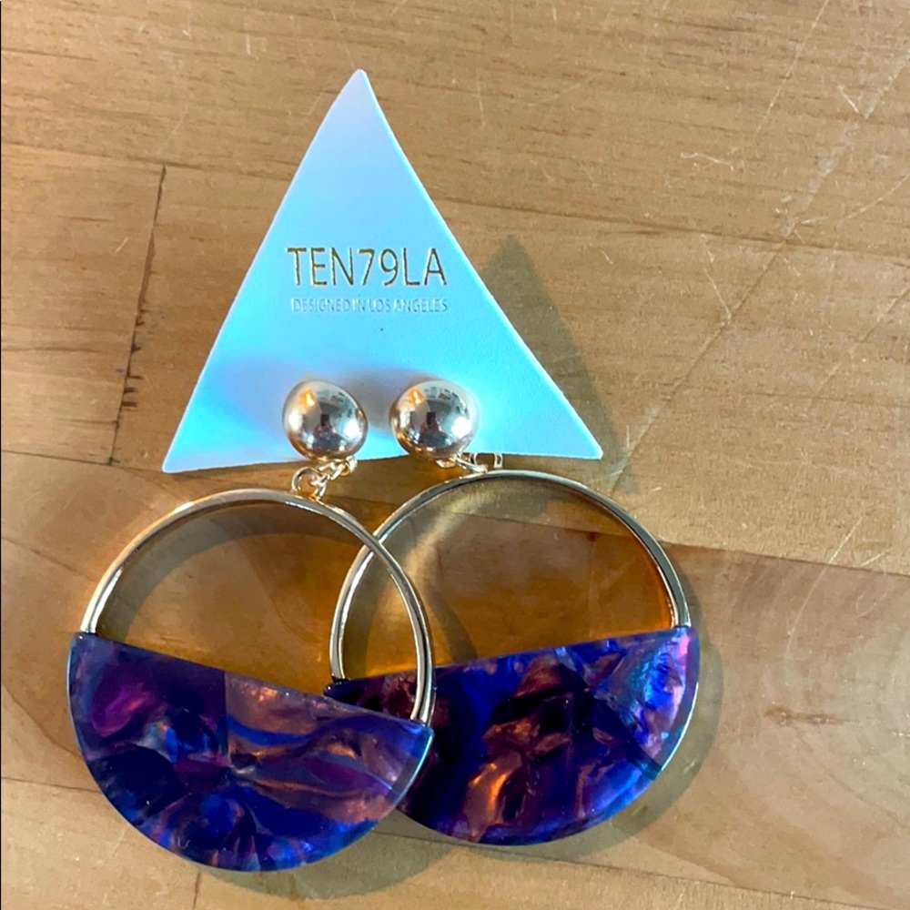 TEN79LA Earrings